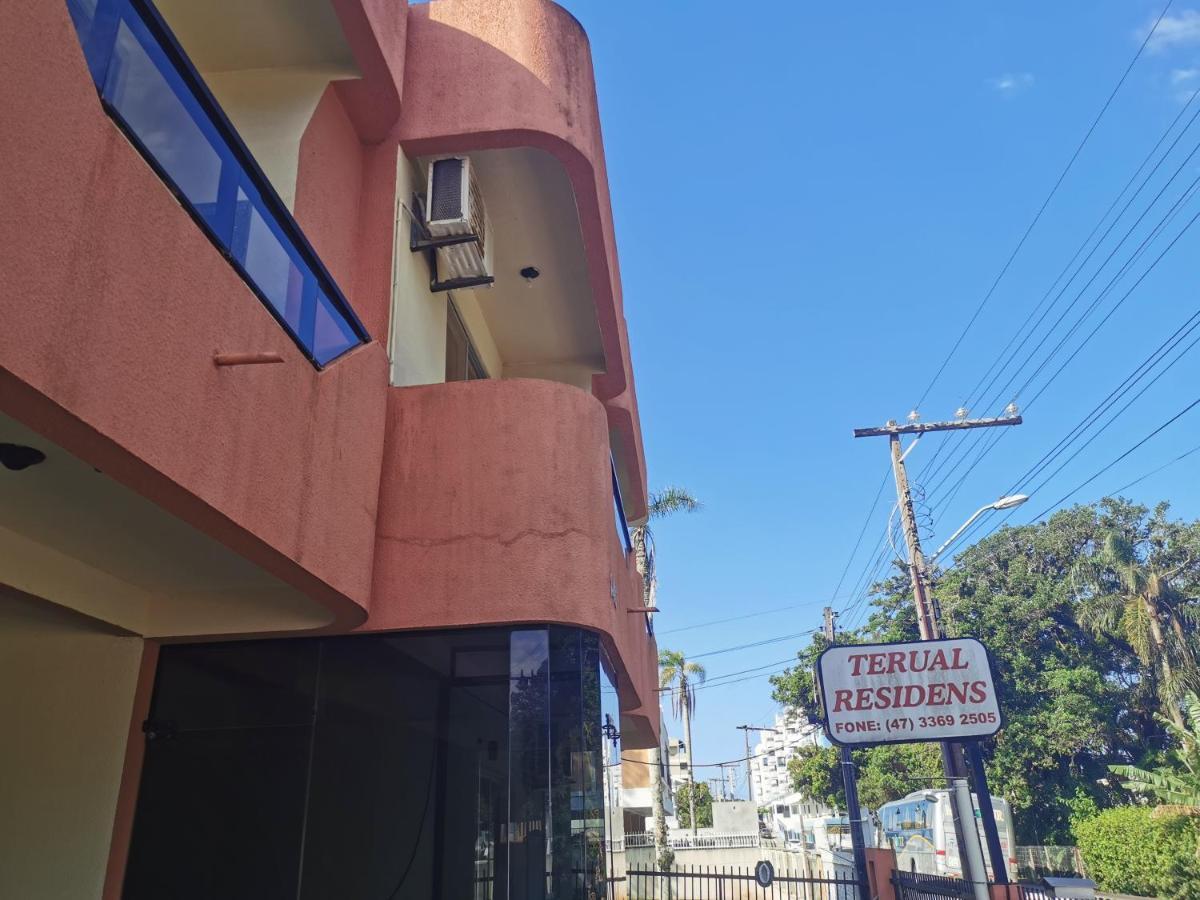 Ferienwohnung Terual Residens Bombinhas Exterior foto